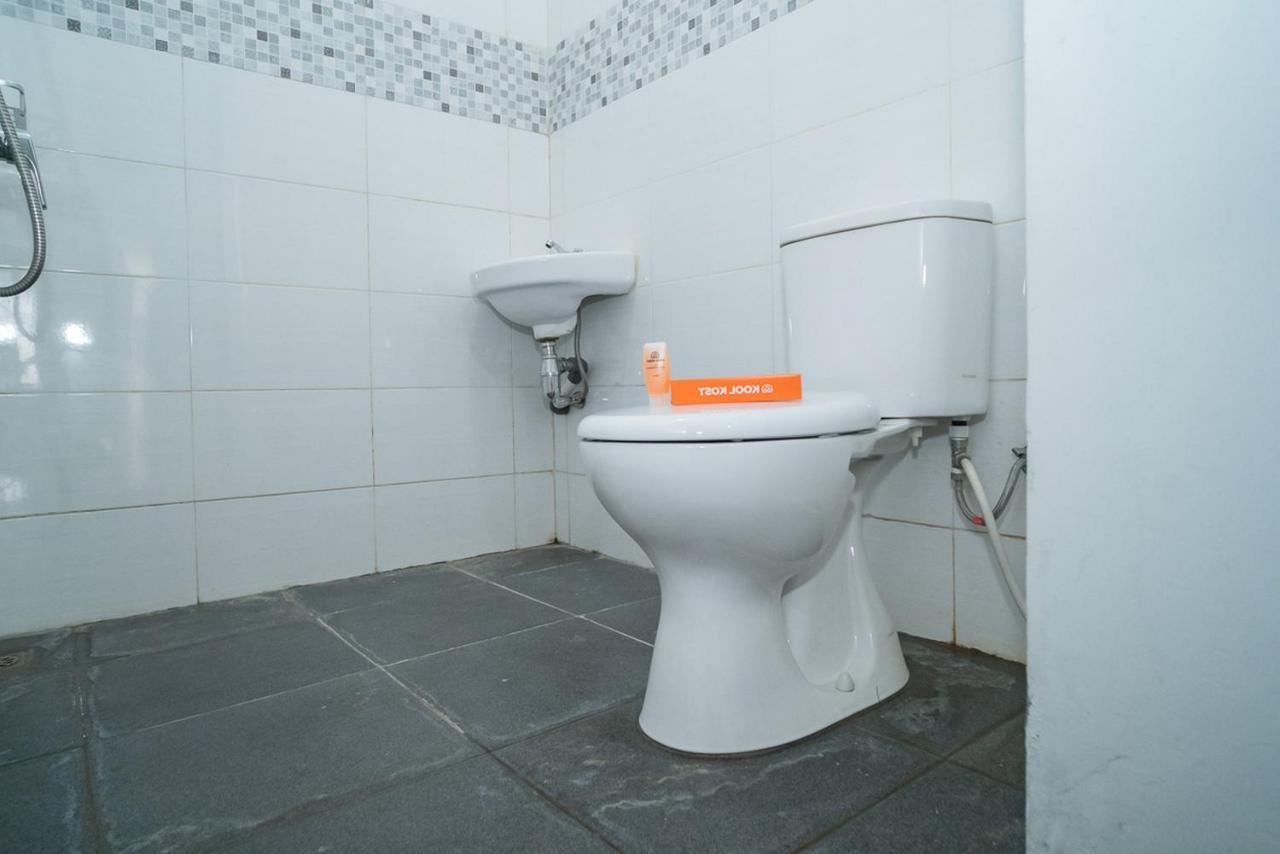Koolkost Near Pasar Baru Hotel Jakarta Kültér fotó